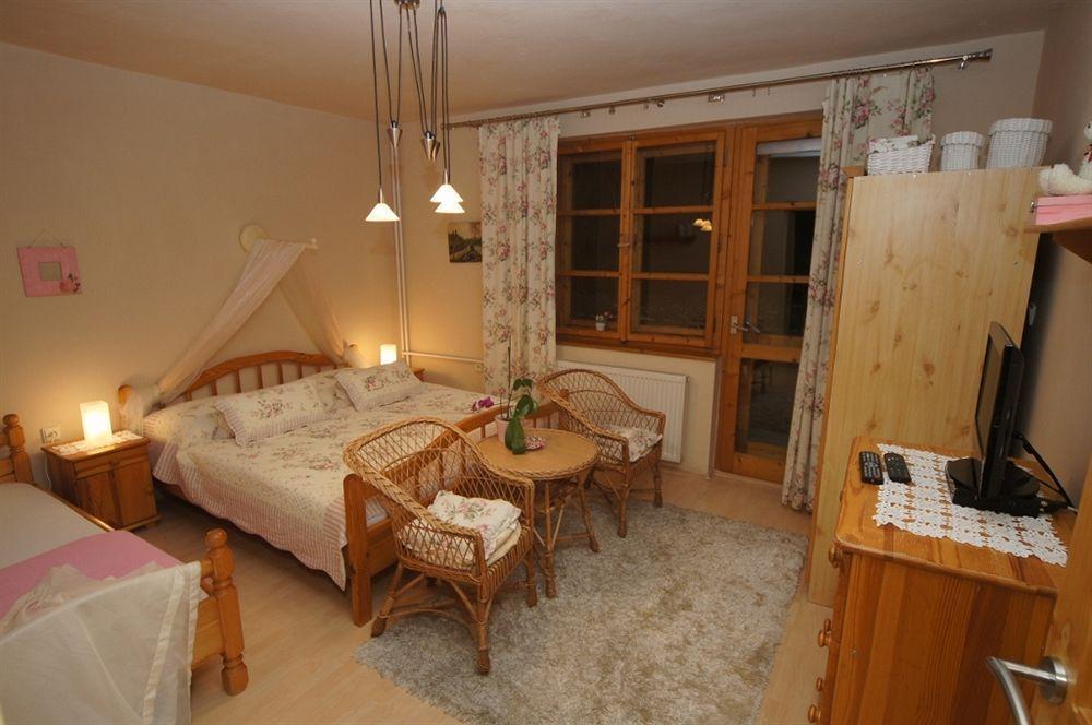 Penzion Enrico Ždiar Extérieur photo