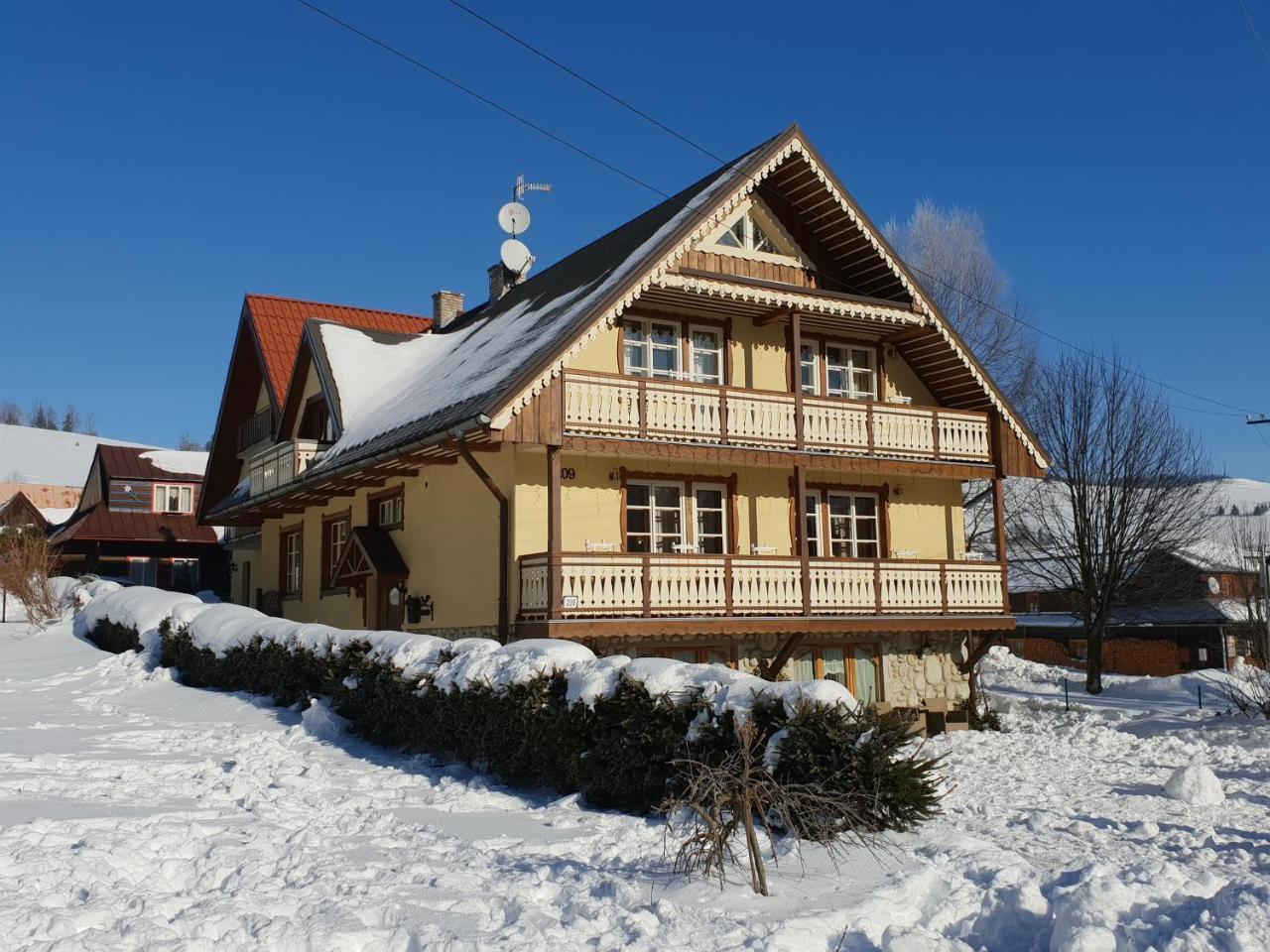 Penzion Enrico Ždiar Extérieur photo